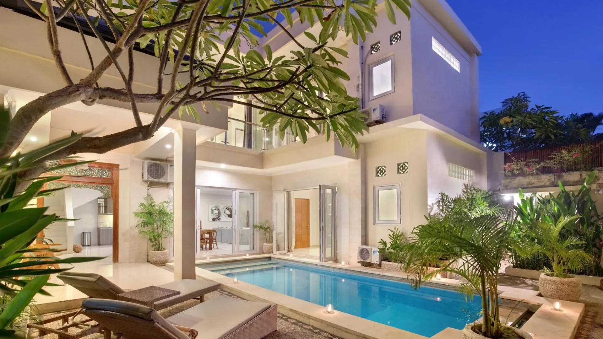 Villa Maleena Seminyak  Seminyak (Bali)